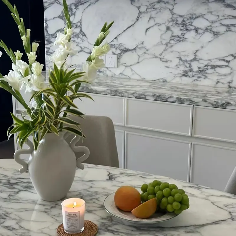 Arabescato Carrara mramorová deska